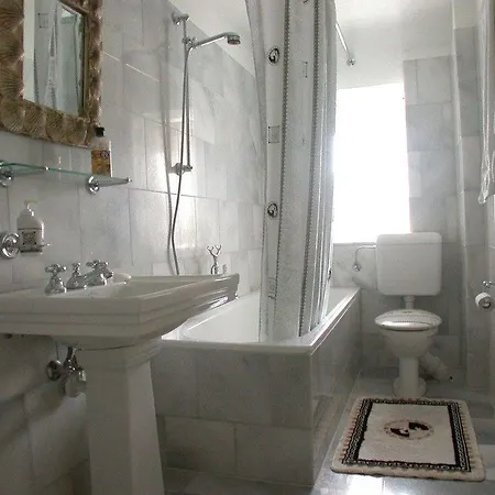 Visionapartments Albertstrasse - Contactless Check-in * Zürich